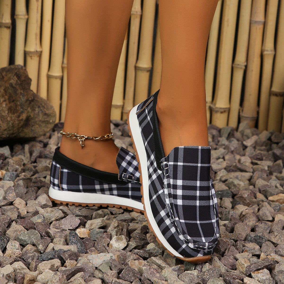 Women's Low-top European And American Slip-on Casual Shoes